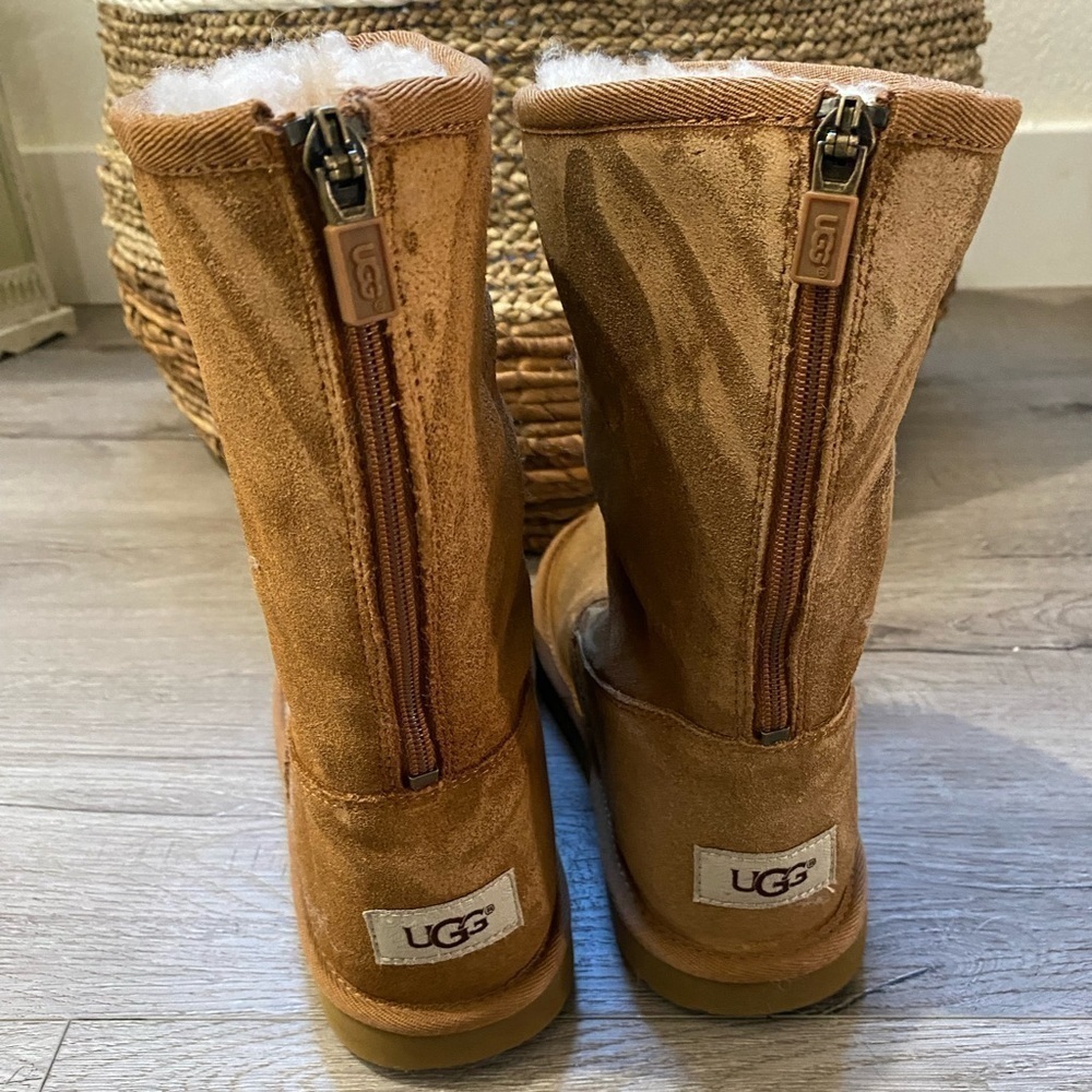 UGG Boots Caramel Brown Tan Winter Warm Women’s Size 4